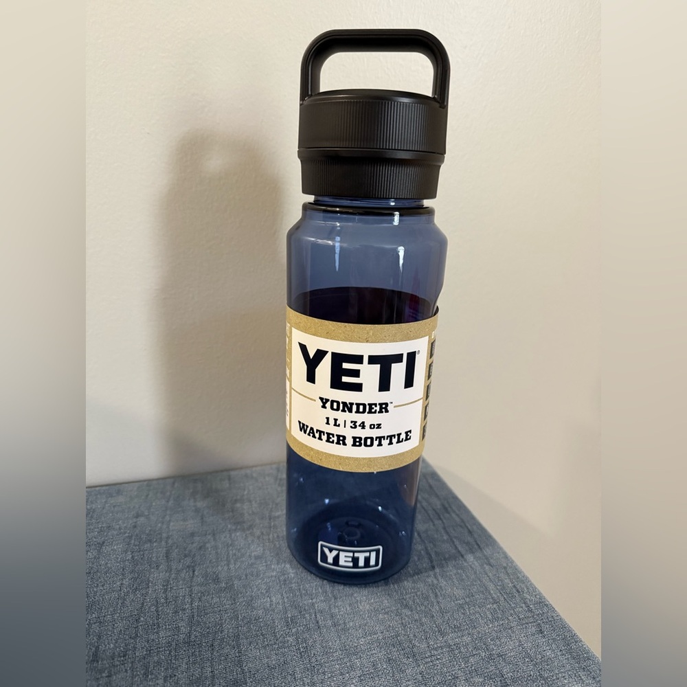 YETI Yonder Navy Water Bottle 34oz